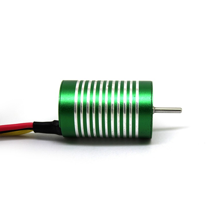 X-Team 2030 5800KV 2040 4500KV - Rc Remo Hobby recensie en prijs